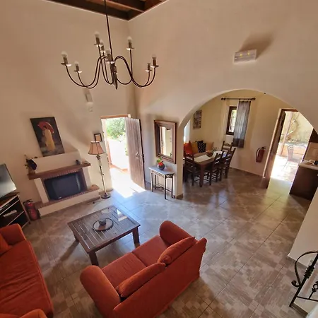 Villa Penelope Late August Escape With Pool In Crete 빌라 *