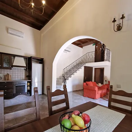Villa Penelope Late August Escape With Pool In Crete 빌라 *