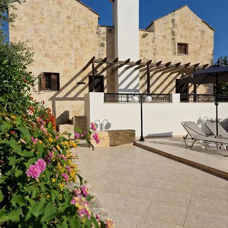 Villa Penelope Late August Escape With Pool In Crete * Douliana